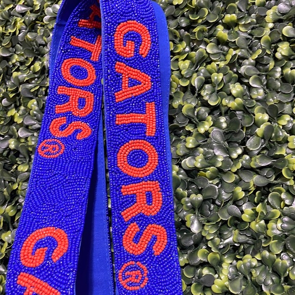 💙🧡 LAST ONE! University of Florida GATORS Beaded Purse Strap - Picture 2 of 5